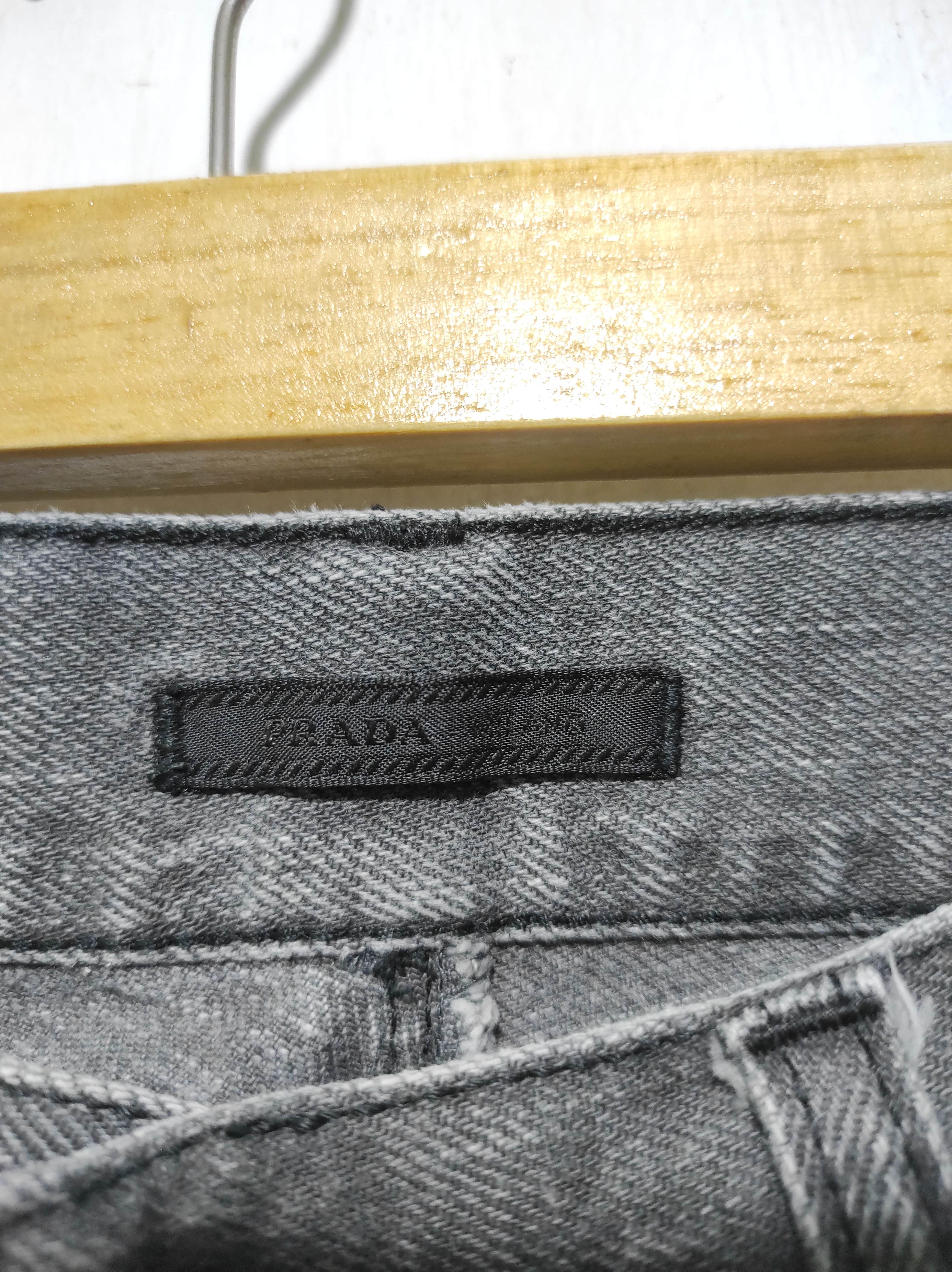 Prada Prada Logo Black Denim Tapered Fit Jeans size 30 Size US 30 / EU 46 - 8 Thumbnail