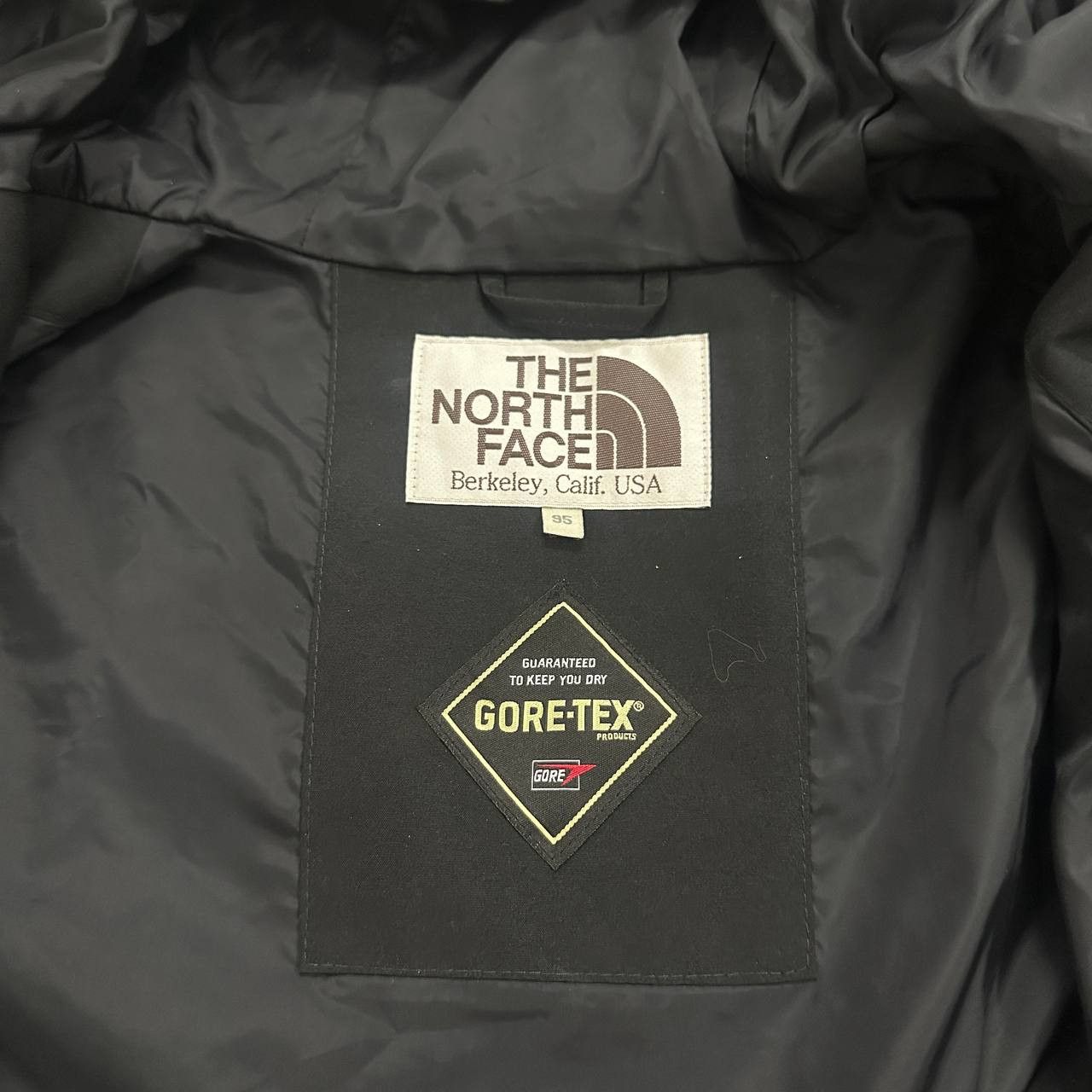 The North Face The North Face Gore-Tex Technical Outdoor Jacket Size US M / EU 48-50 / 2 - 12 Thumbnail