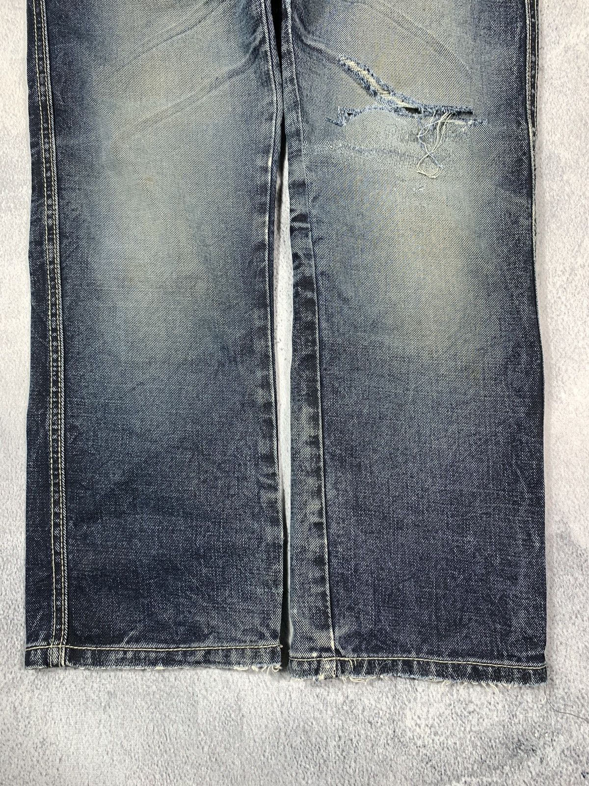 Vintage Vintage Y2K Japanese faded denim jeans streetwear style Size 29" - 3 Thumbnail