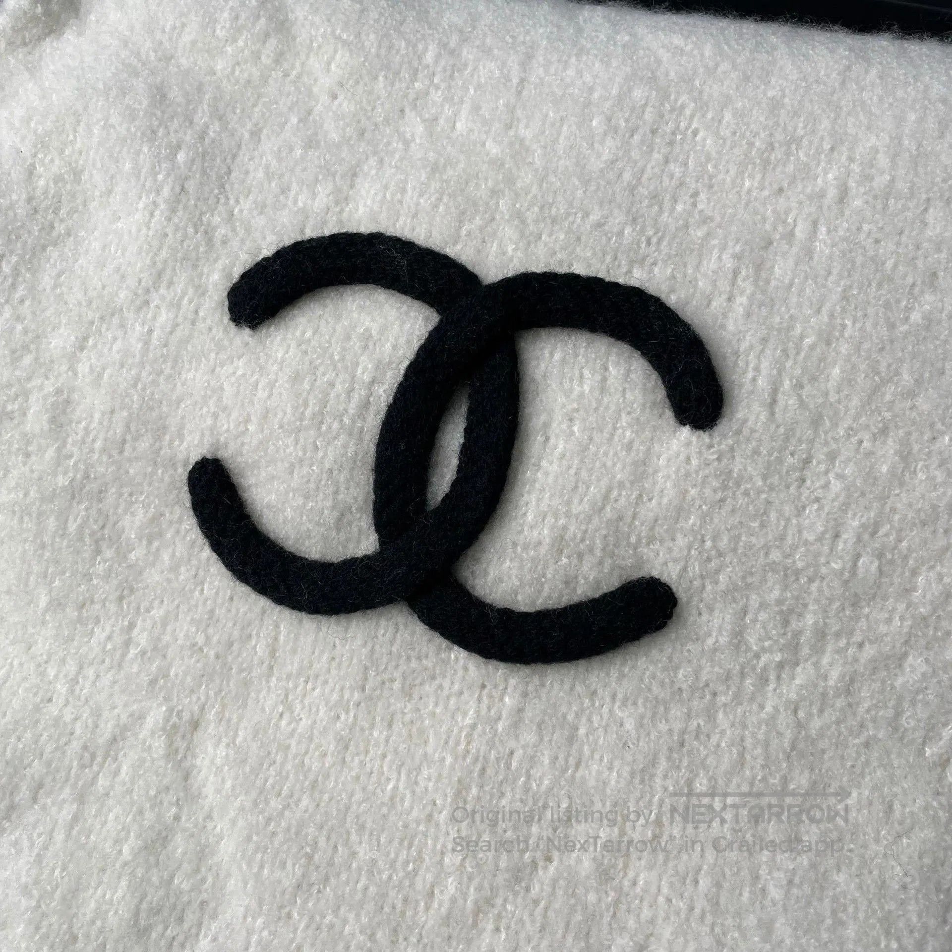 Chanel Chanel Double C Cashmere Logo Scarf. Size ONE SIZE - 4 Thumbnail