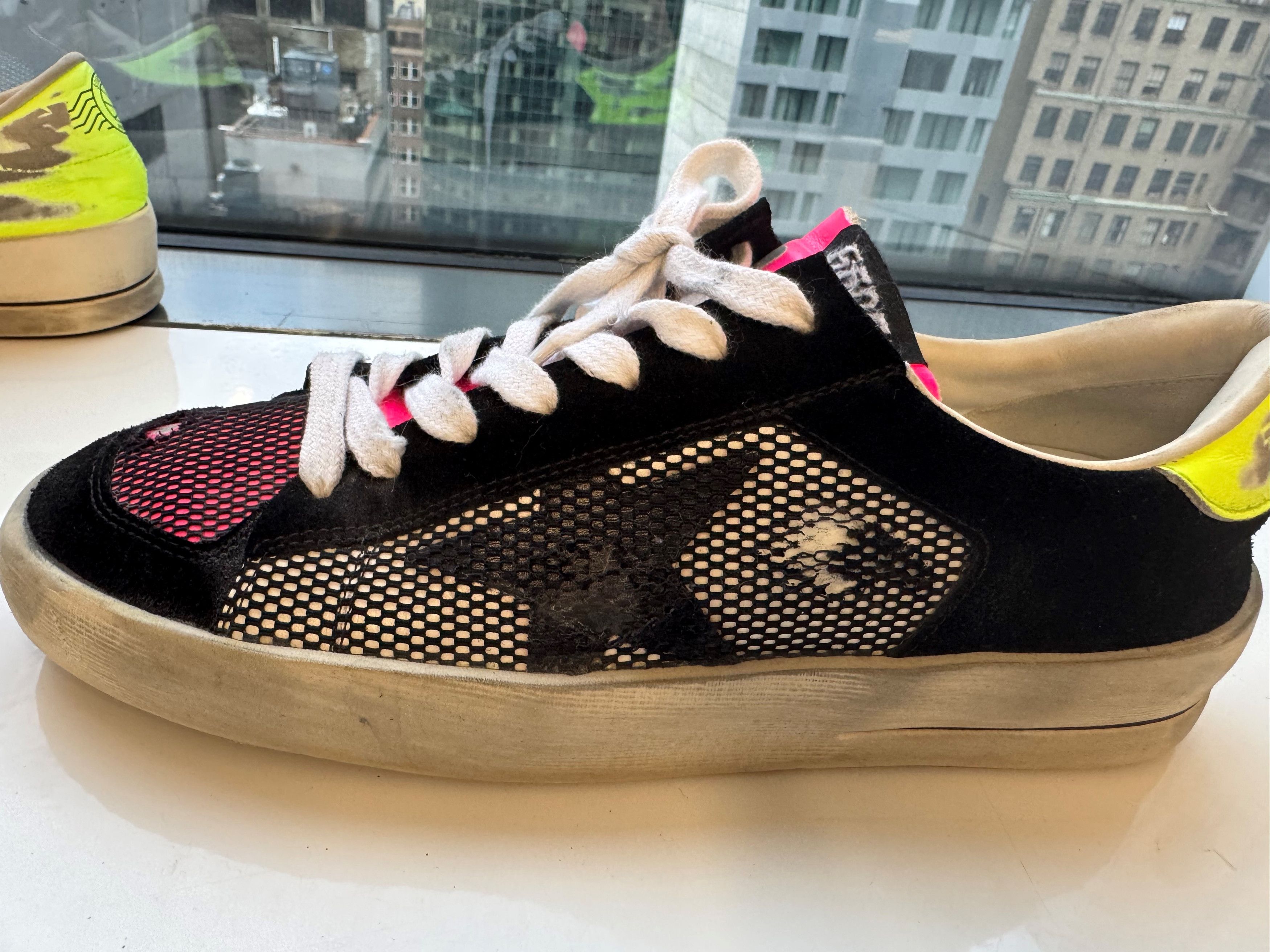 Golden Goose Stardan-Limited Edition -39- black suede (neon pink/yellow) Size US 9 / IT 39 - 9 Thumbnail