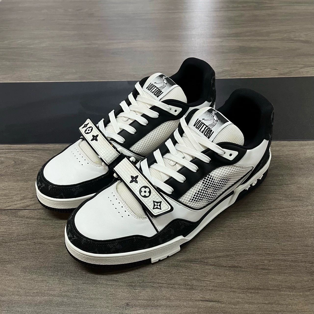 Louis Vuitton LV Trainer Black White Velcro Size 44 Size US 10.5 / EU 43-44 - 1 Thumbnail