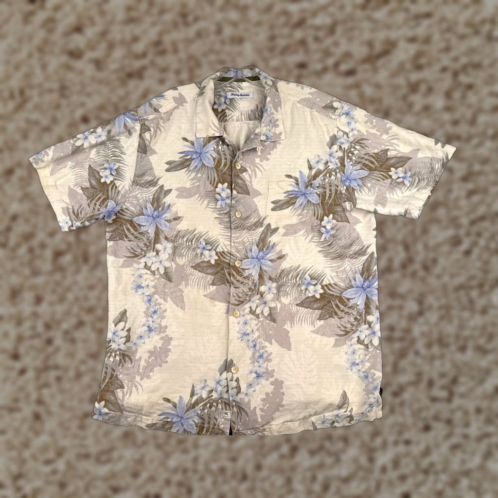 Tommy Bahama Tommy Bahama Shirt Men L Ivory Floral 100% Silk Button-Up Hawaiian Aloha Beach Vacation Resort Mens Size US L / EU 52-54 / 3 - 1 Thumbnail