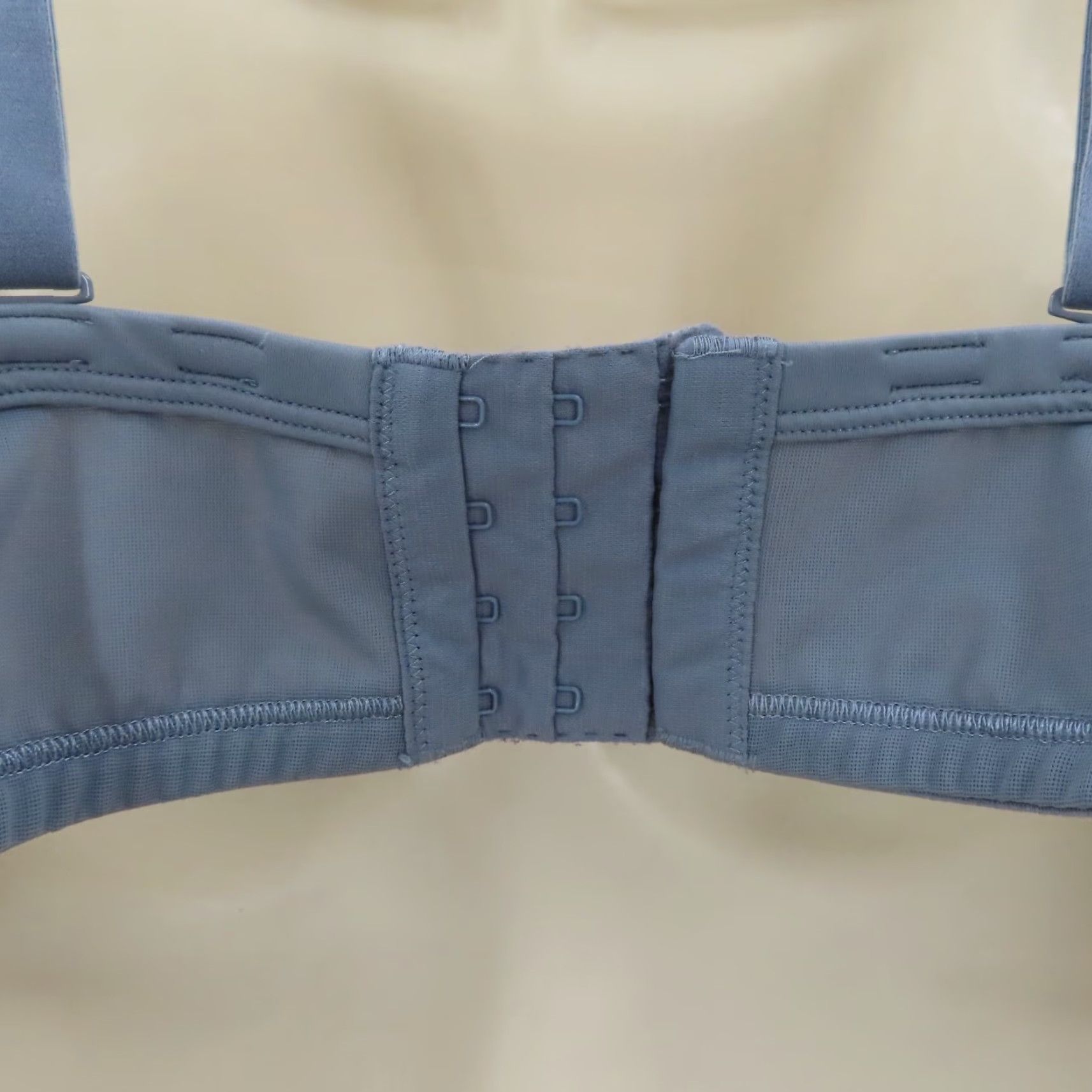 Vintage Cacique Bra Solid Gray Lined Underwire Plus Size 42DD Hook Eye Closure Womens Shirt? Size ONE SIZE - 6 Thumbnail