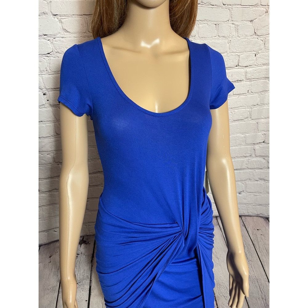 Other NWT New VANITY ROOM Cap Sleeve Twist Asymmetrical Blue Dres Size XS / US 0-2 / IT 36-38 - 2 Thumbnail