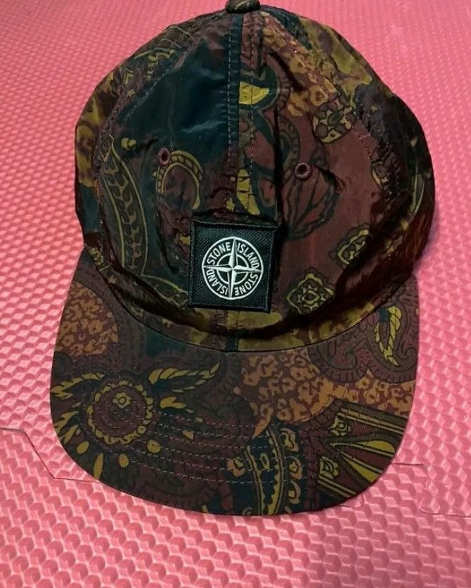 Caps stone island original deals