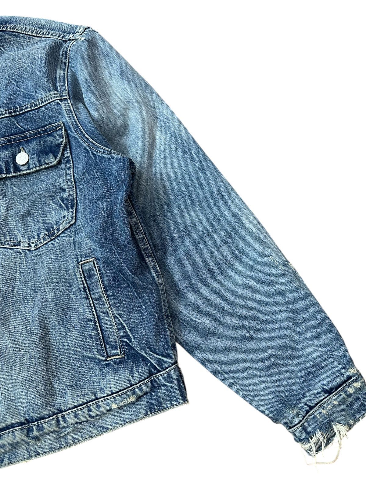 Frame CC000013 Frame Distressed Denim Trucker Jacket in Blue Size US M / EU 48-50 / 2 - 4 Thumbnail