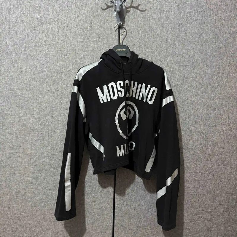 Moschino Moschino Black Cropped Logo Hoodie for Women 0089 Size S / US 4 / IT 40 - 1 Thumbnail