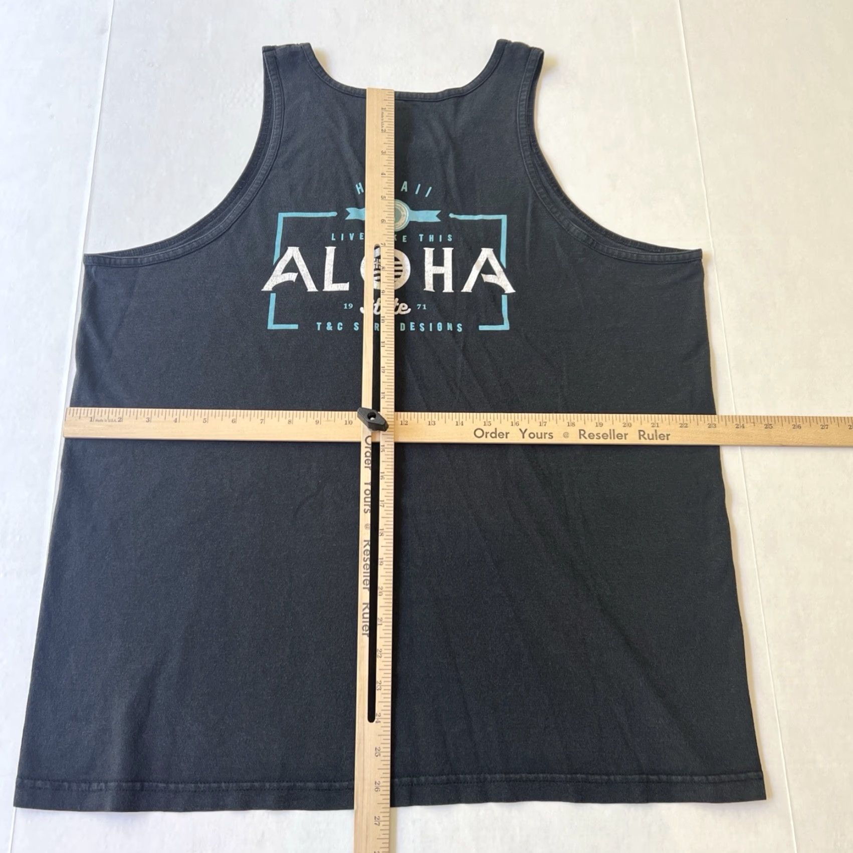 ALOHAS VINTAGE T&C Surf Designs Hawaii Tank Top Shirt XL Men Black Graphic Print Surfer Logo Double-Sided 2020s Crew Neck Sleeveless T-Shirt Shirt Size US XL / EU 56 / 4 - 7 Thumbnail