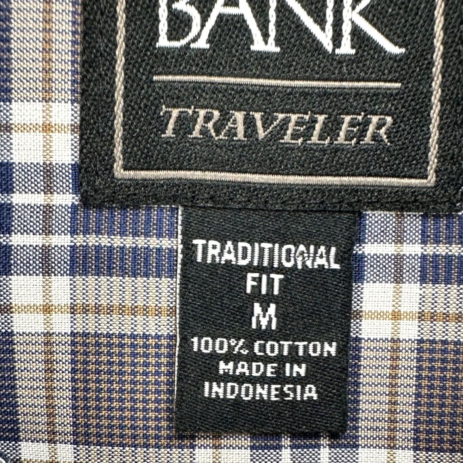 Jos. A. Bank Jos. A. Bank Traveler Shirt Button Down Men Medium Blue Gray Plaid Pocket Cotton Shirt Size US M / EU 48-50 / 2 - 5 Thumbnail
