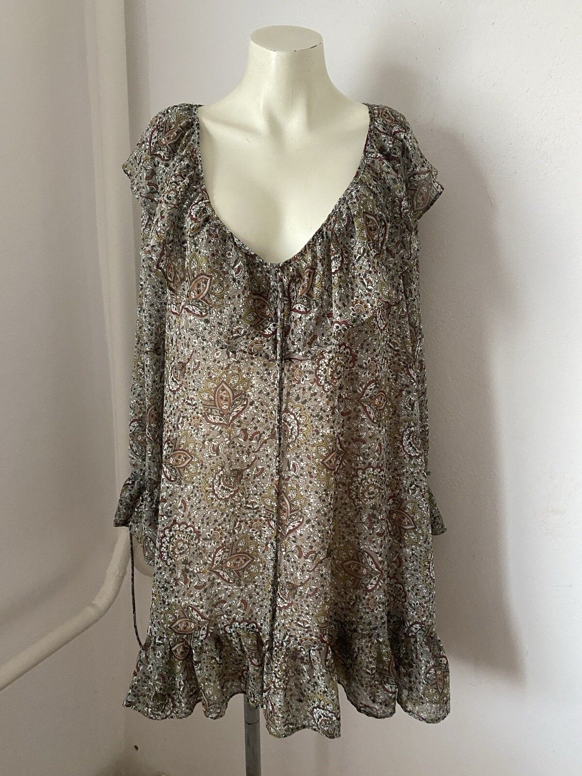 Other Zara Ruffle Mini Dress Floral Size M Khaki Size M / US 6-8 / IT 42-44 - 1 Thumbnail