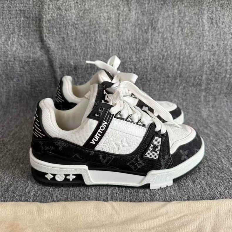 Louis Vuitton Louis Vuitton Trainer Black and White Cowboy shoes Size US 12 / IT 42 - 3 Thumbnail