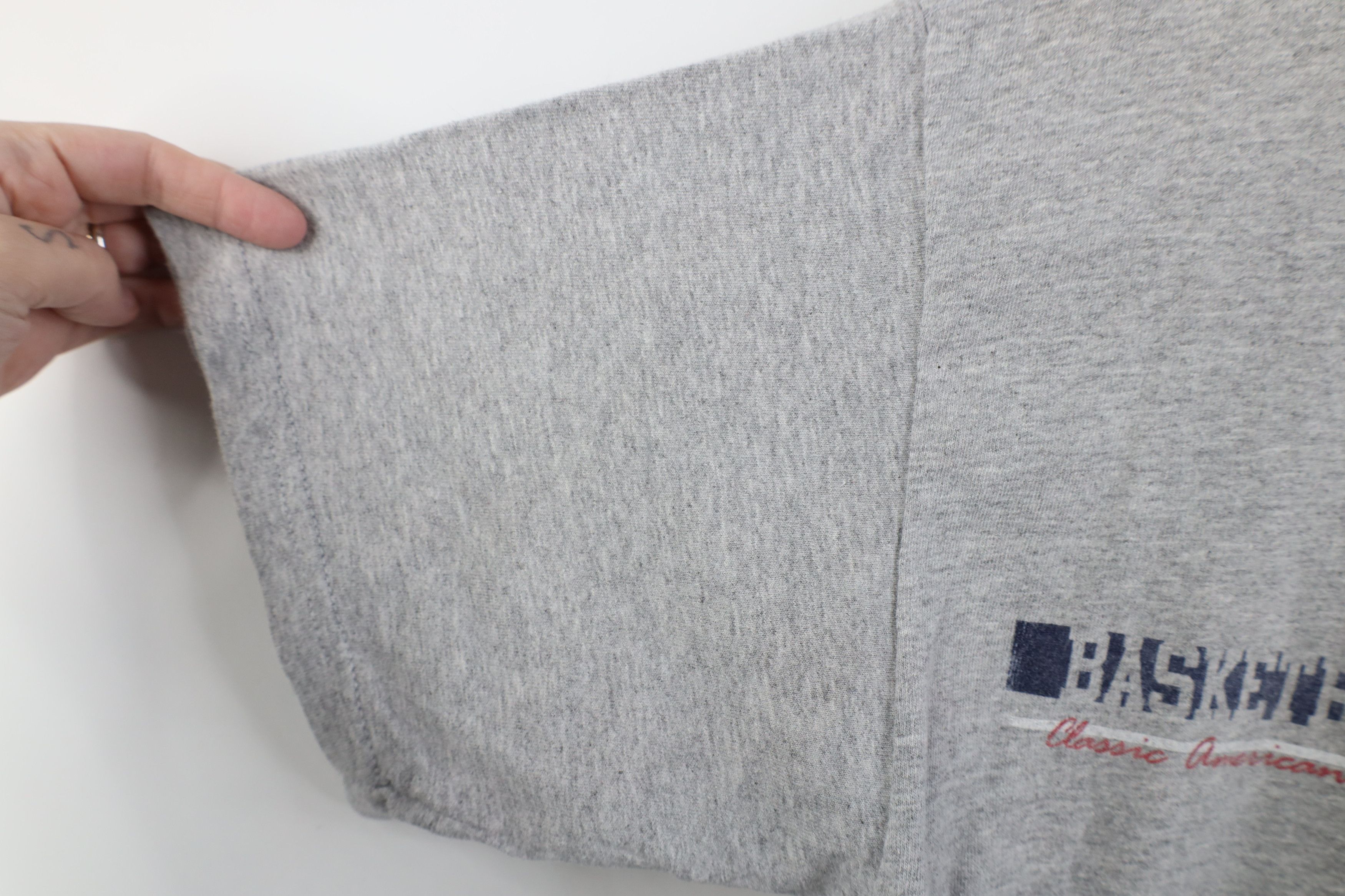 Vintage Vintage 90s Spell Basketball Classic American Sport T-Shirt Size US L / EU 52-54 / 3 - 8 Thumbnail