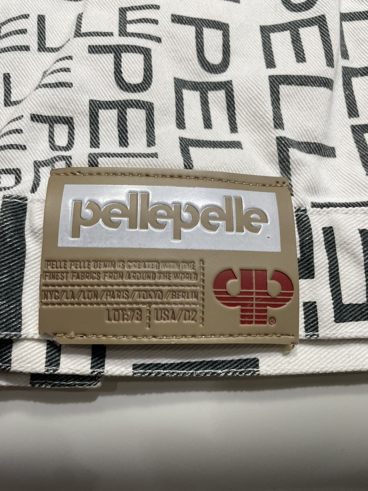 Pelle Pelle Marc Buchanan Pelle pelle Fullprint Denim Jacket monogram Size US XL / EU 56 / 4 - 11 Thumbnail