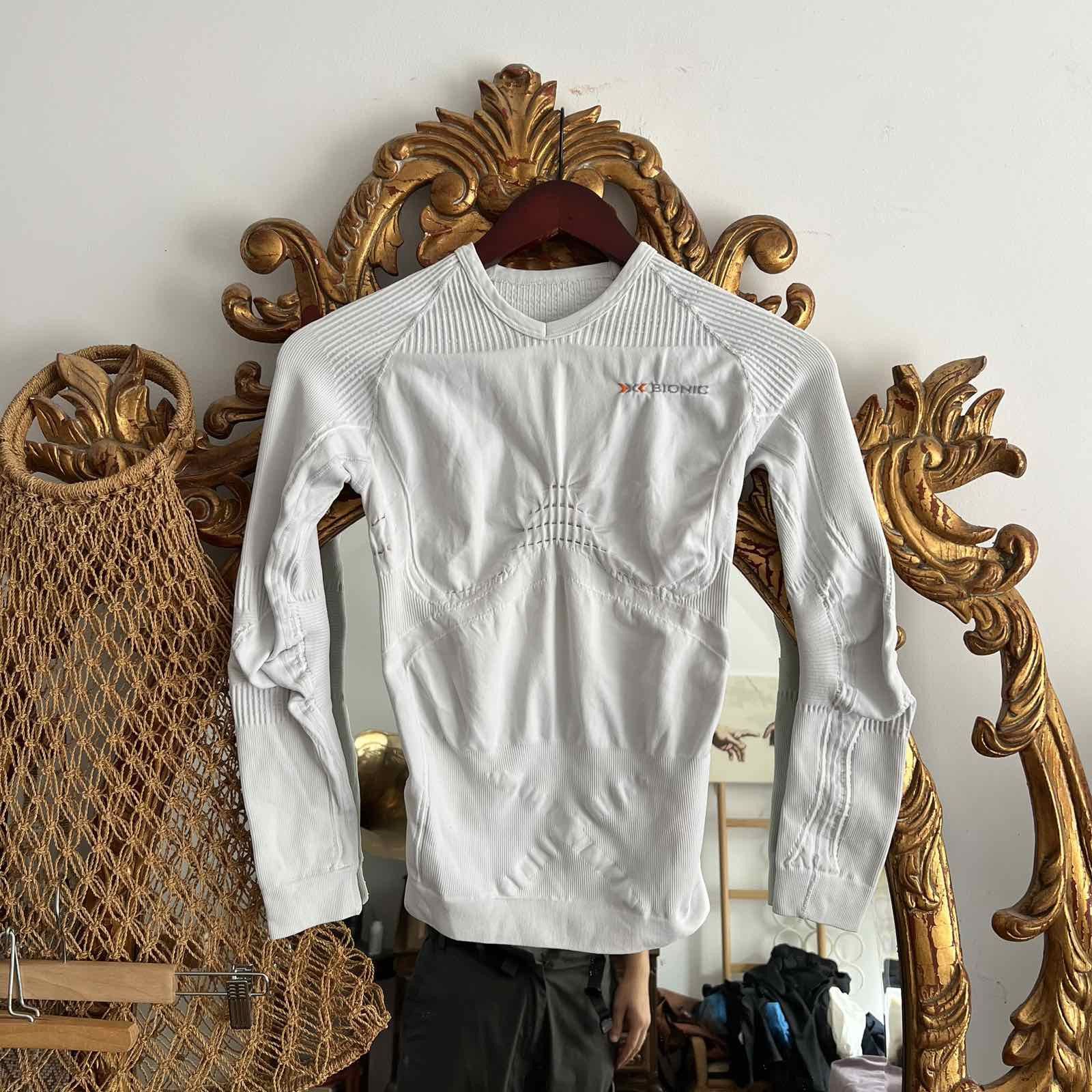Other X-Bionic s-m Wmns long sleeve top Termo compression Size M / US 6-8 / IT 42-44 - 1 Thumbnail