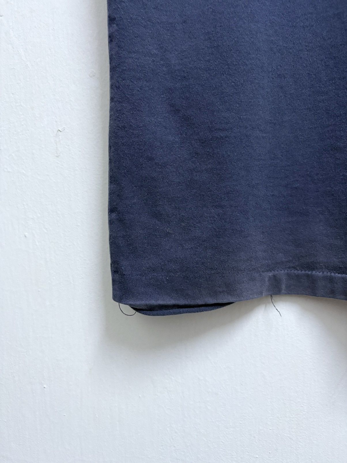 Bape 2000’s A Bathing Ape Camouflage Navy Ladies T-Shirt Size M / US 6-8 / IT 42-44 - 8 Thumbnail
