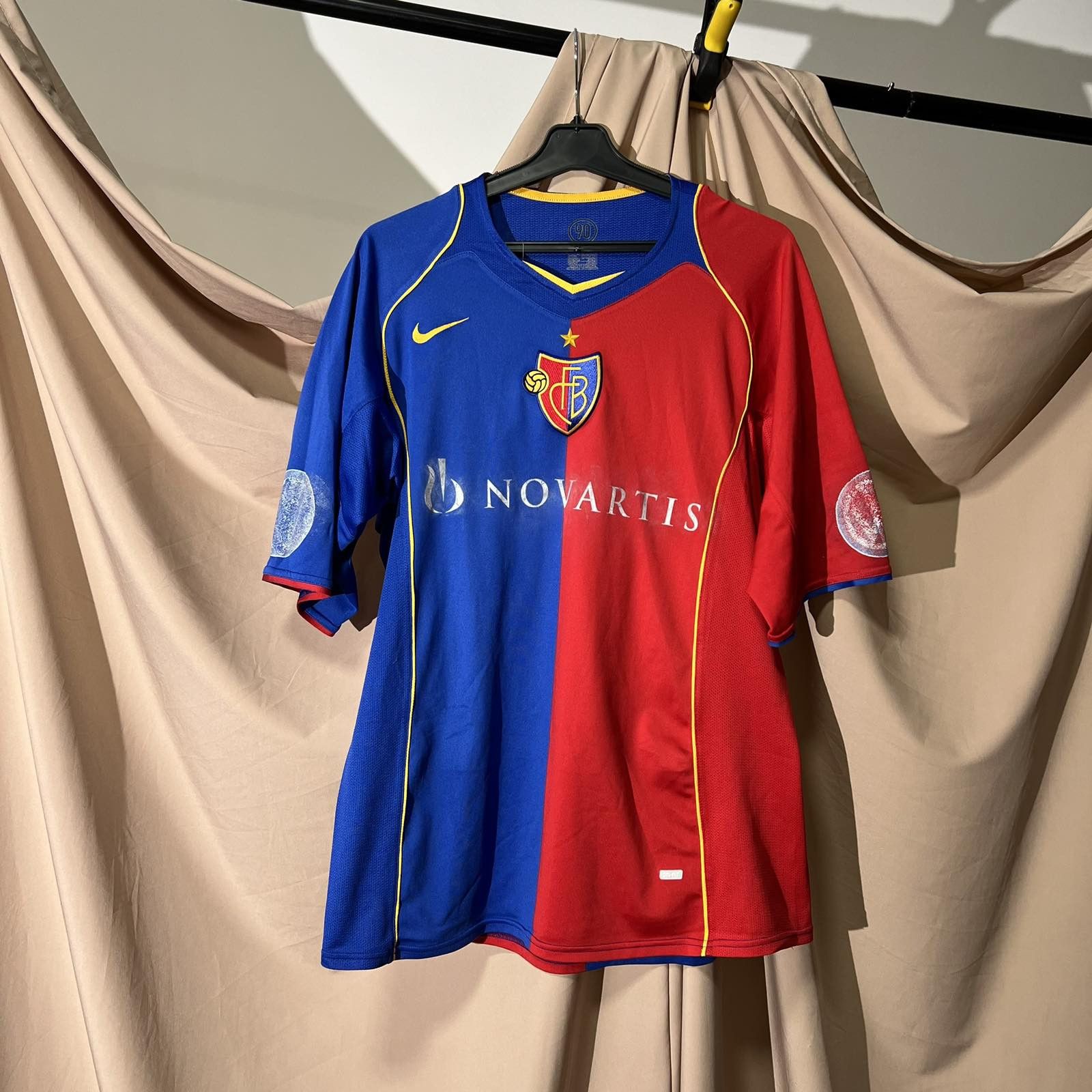 Nike Vintage Basel 2004 Home Football Shirt Nike Soccer Sz L Size US L / EU 52-54 / 3 - 1 Thumbnail