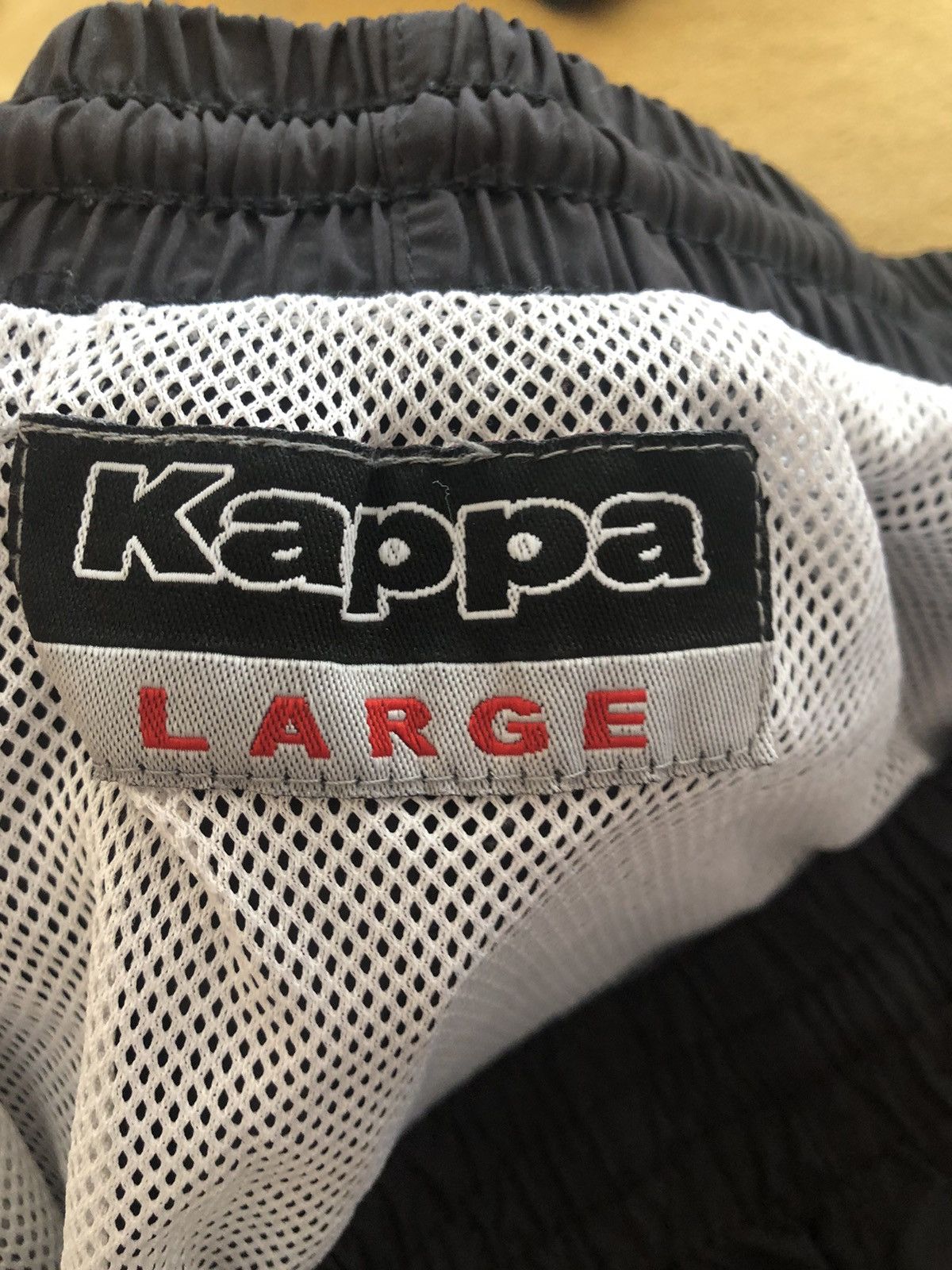 Kappa KAPPA VINTAGE CLASSIC QUALITY SPORT SHORTS Size US 31 - 3 Thumbnail