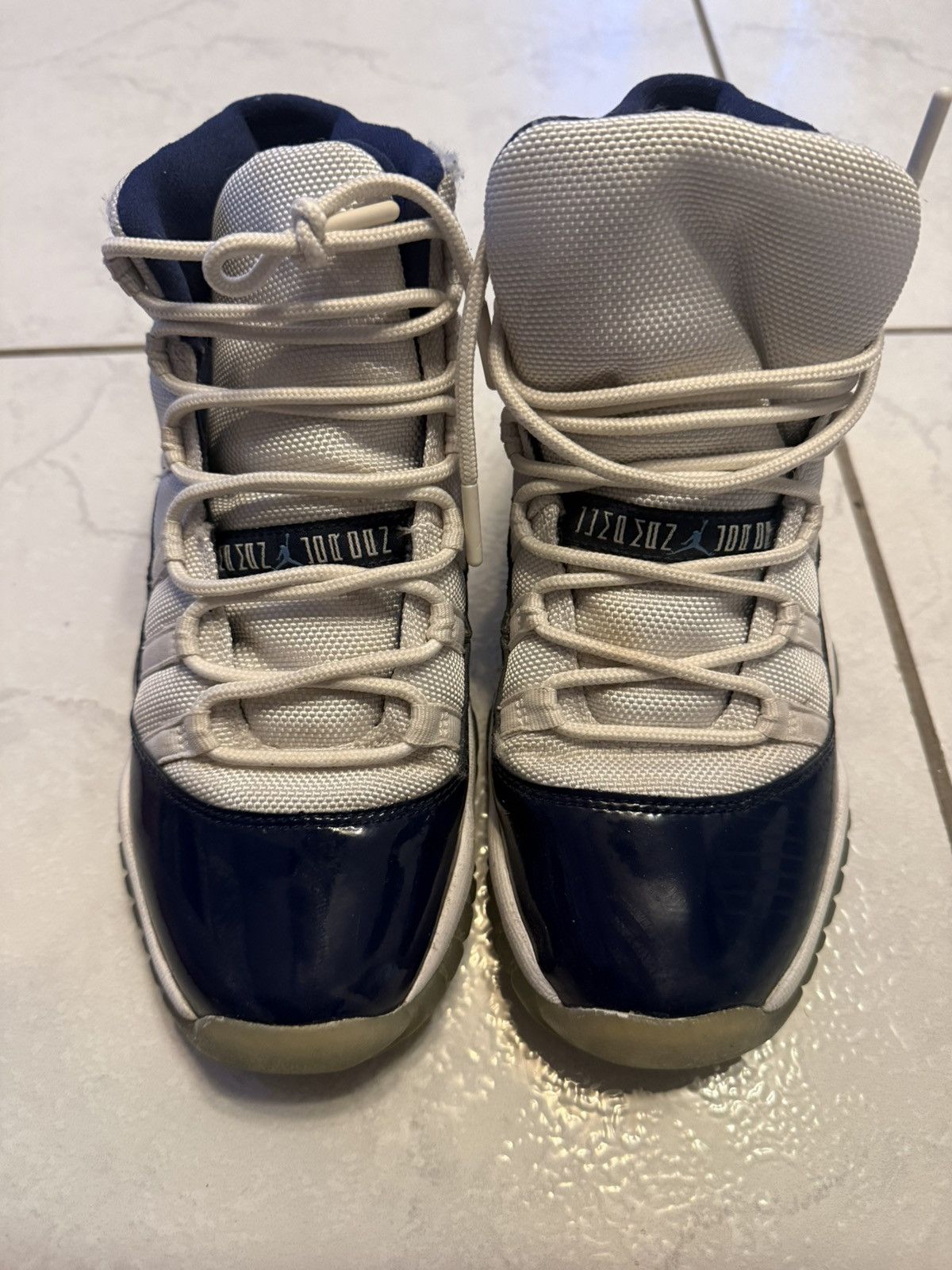 Jordan Brand Air Jordan 11 Midnight Navy Size US 7 / EU 40 - 2 Thumbnail