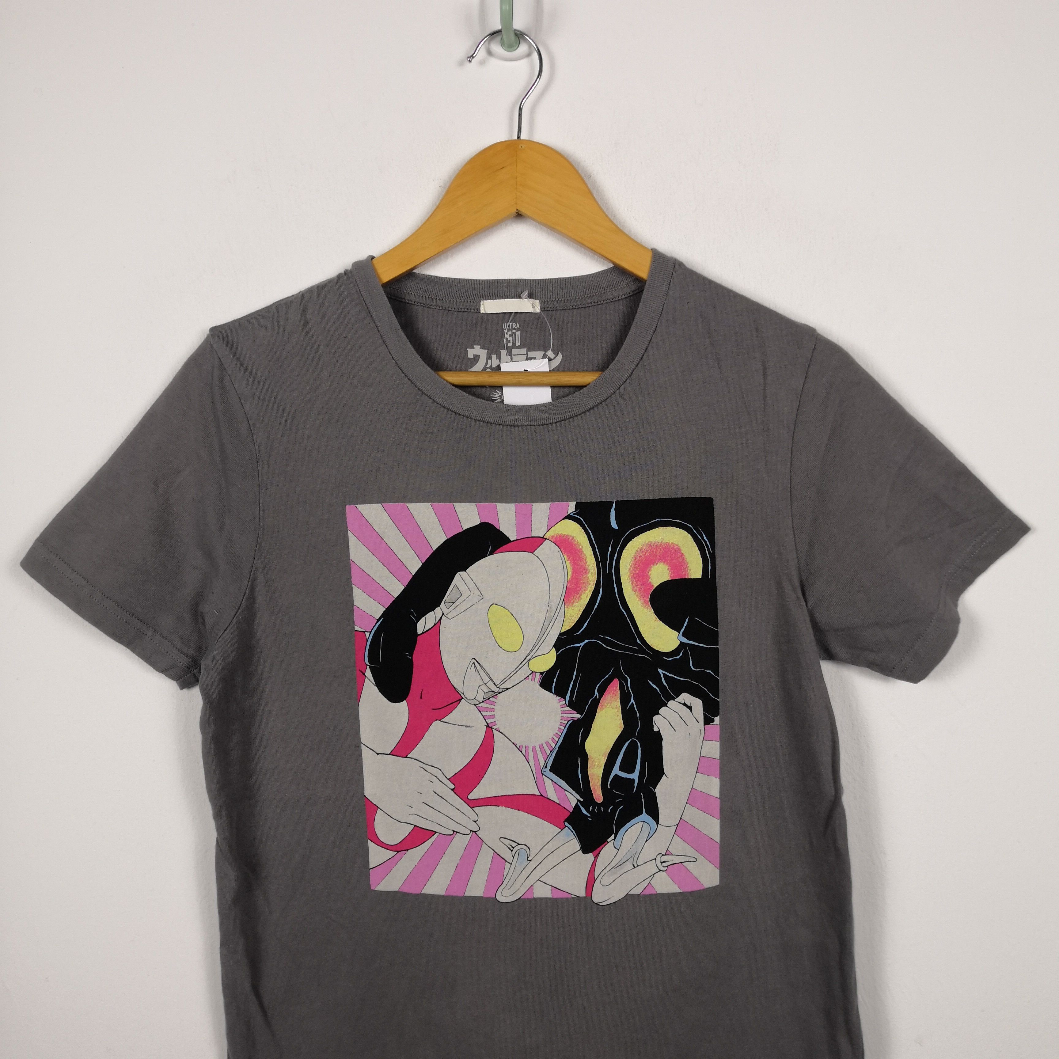 Anime Vintage Ultraman T-Shirt Japanese Cartoon Anime Crewneck Tee Size S / US 4 / IT 40 - 2 Thumbnail