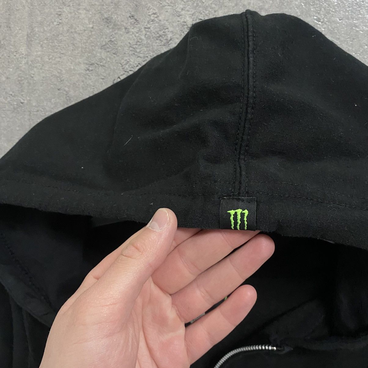 Vintage Vintage Y2K Monster Energy Zip Hoodie Racing Big Logo Size US M / EU 48-50 / 2 - 6 Thumbnail