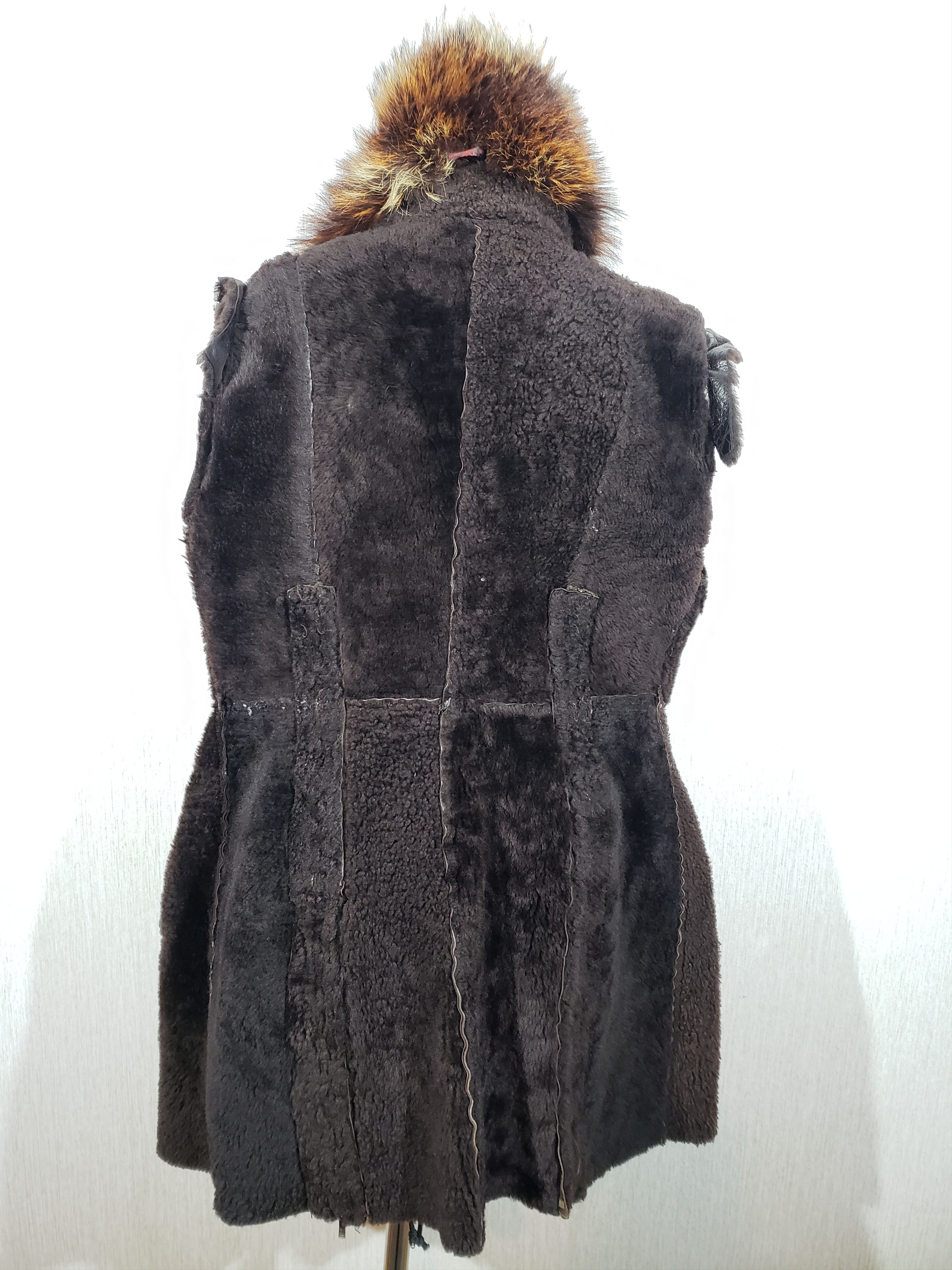 Other Stylish brown sheepskin coat with a warm fluffy collar. Size XL / US 12-14 / IT 48-50 - 7 Thumbnail
