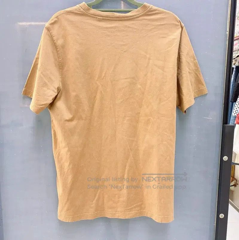 Burberry Burberry Beige Cotton Women's T-Shirt. Size L / US 10 / IT 46 - 2 Thumbnail