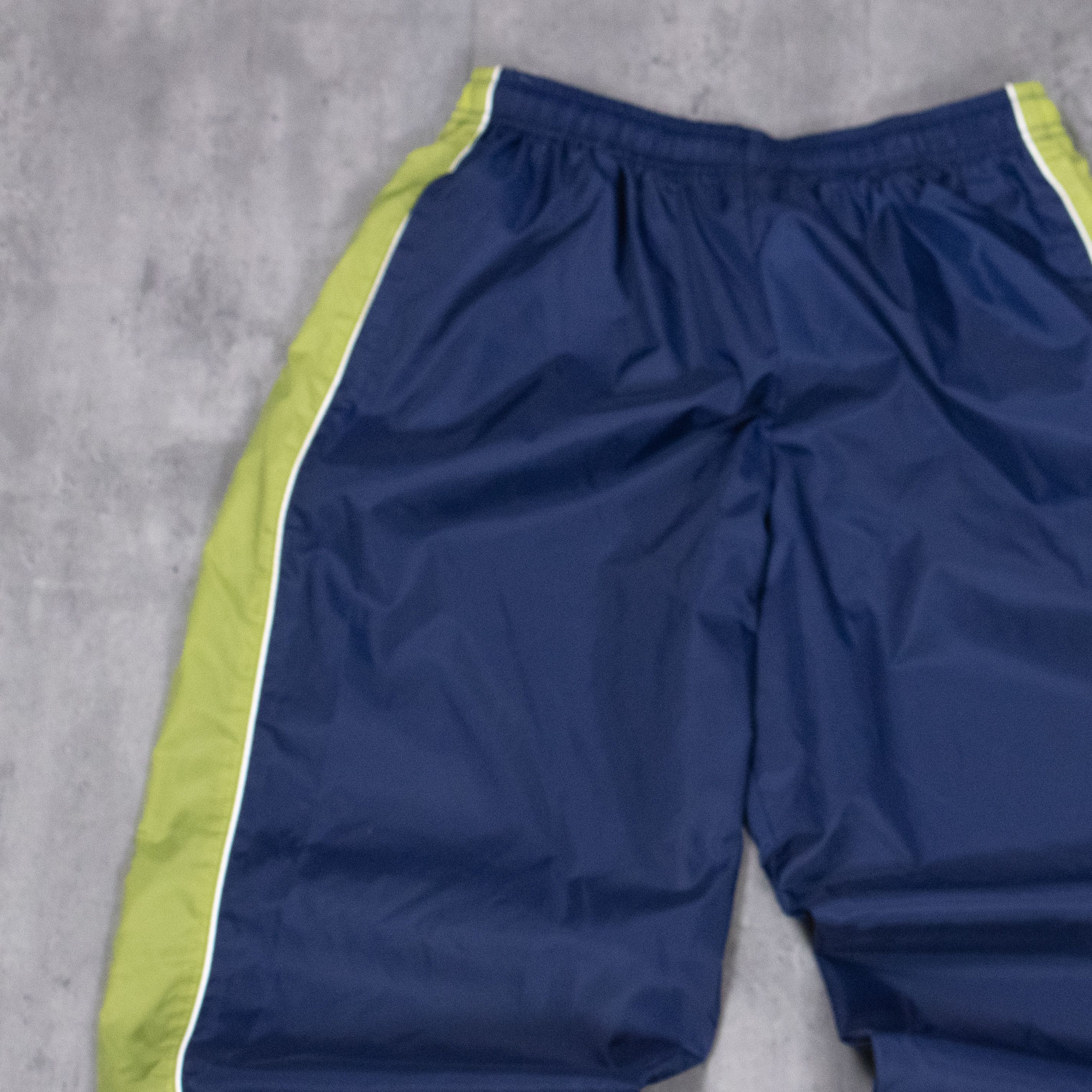 Nike Vintage 90's Nike Navy Stripped Baggy Relax Cuffed Pant's Size US 28 / EU 44 - 8 Thumbnail