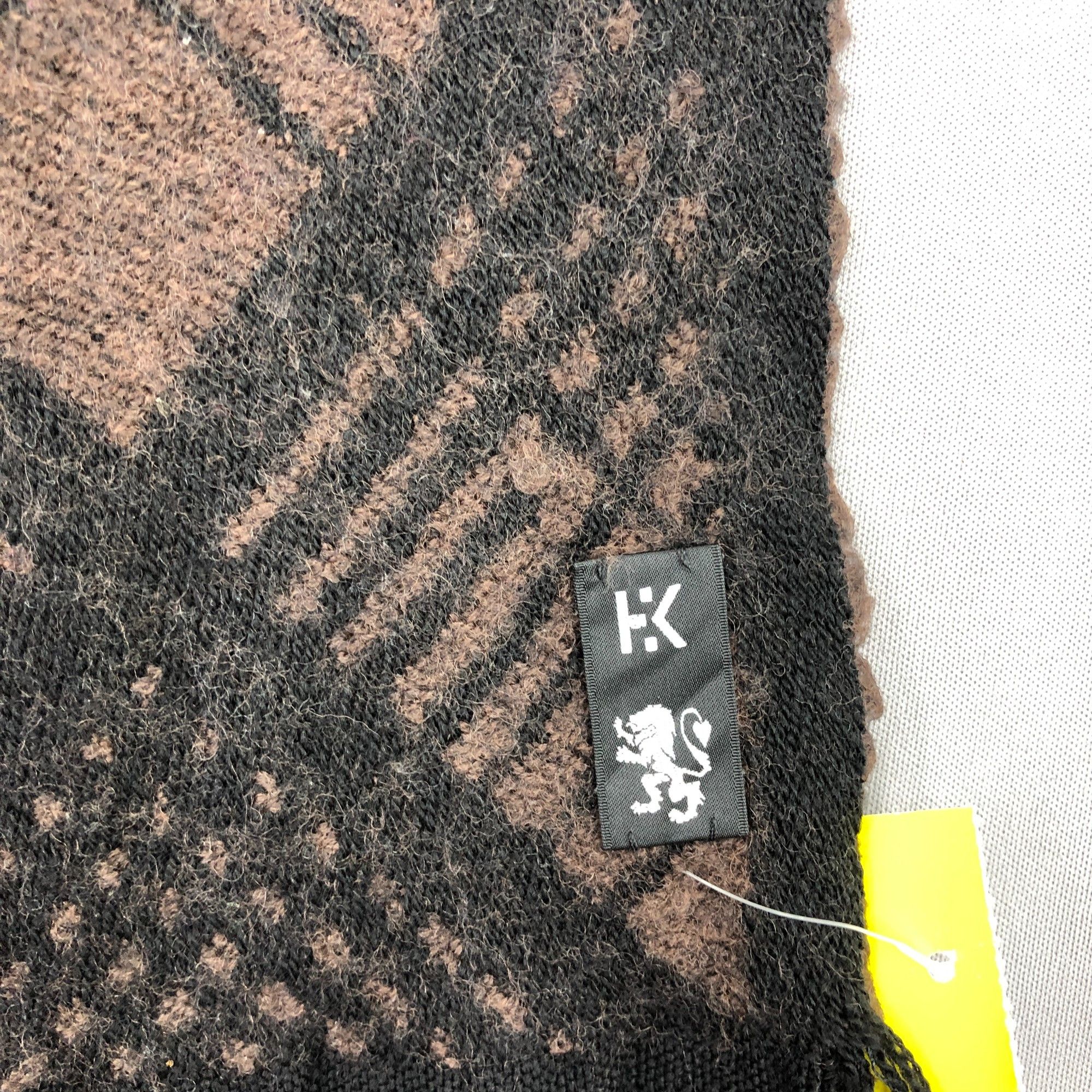 Hiroko Koshino Homme Vintage Hiroko Koshino Scarf Muffler Knit Wool Scarves Size ONE SIZE - 5 Thumbnail