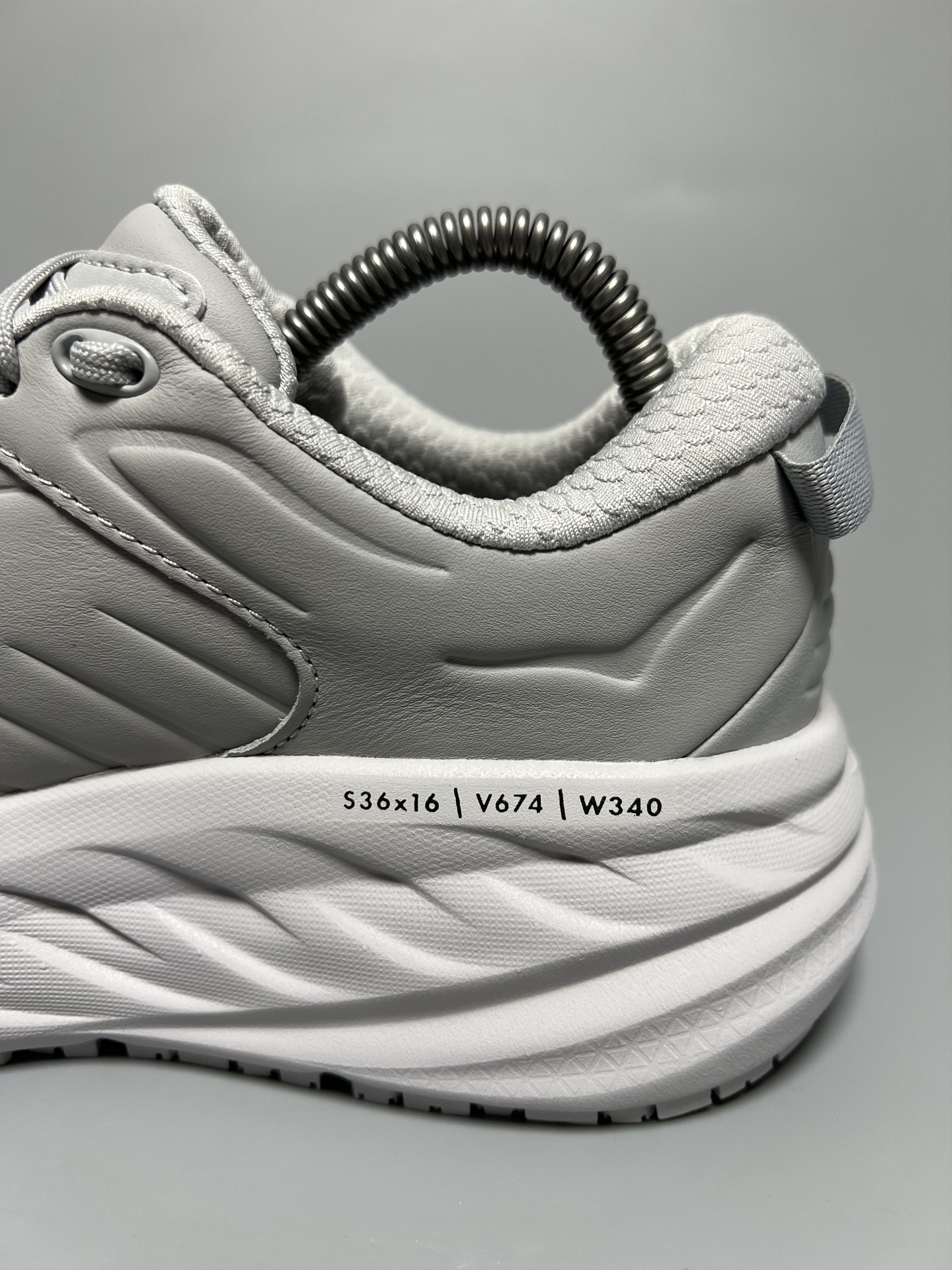 Hoka Hoka One One Bondi SR Running Shoes Walking Slip Resistant Size US 7 / IT 37 - 11 Thumbnail