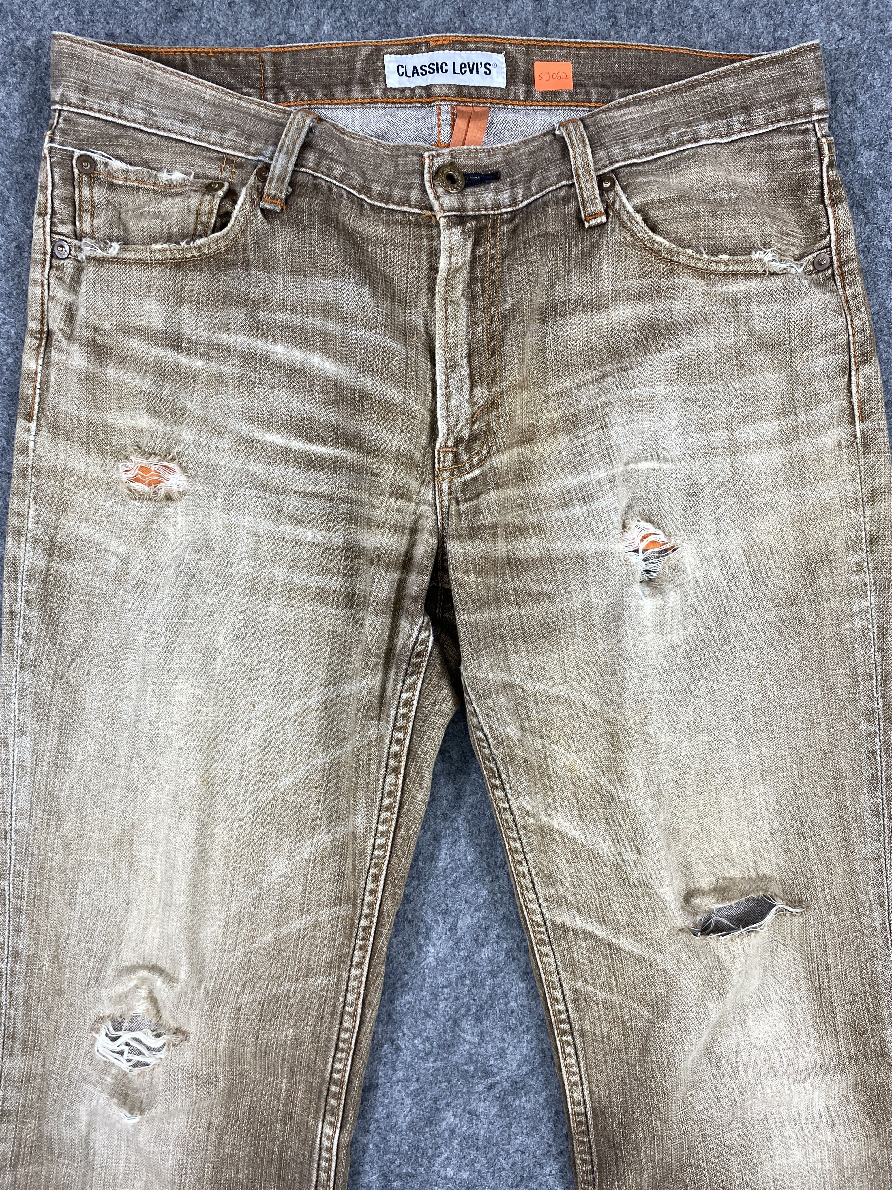 Levi's Distressed Brown Levi's 502 Jeans 35x29.5 Denim -SJ062 Size US 33 - 3 Thumbnail