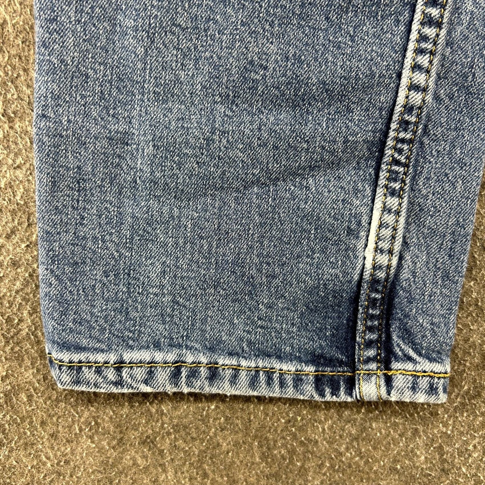Levi's Levi's 511 Jeans Mens 32x30 Slim Fit Medium Wash Blue Stretch Denim Regular Size 32 Modern Distressed 5-Pocket Button Fly Zip Mens Size US 32 / EU 48 - 5 Thumbnail
