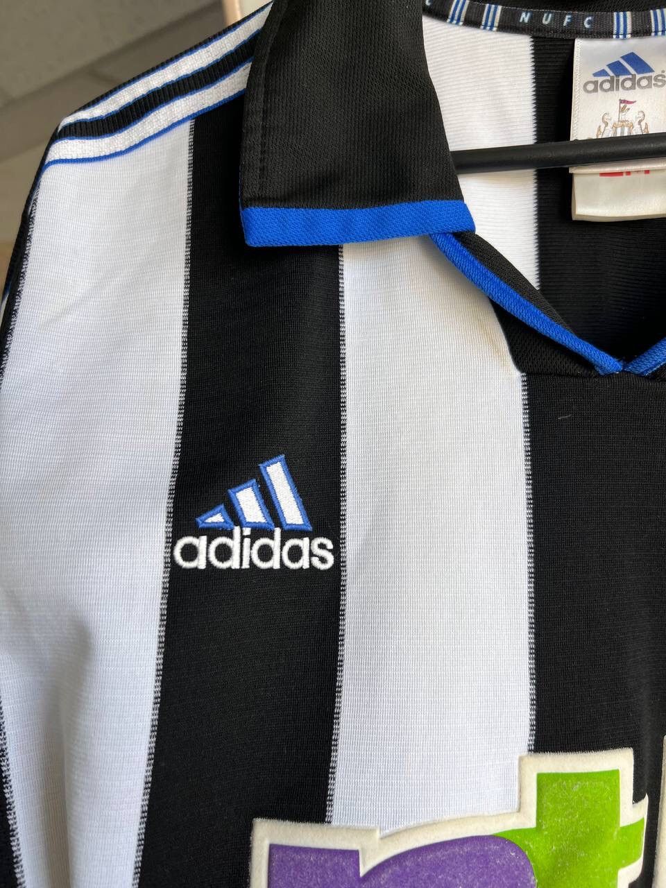 Adidas 1999/00 VINTAGE ADIDAS NEWCASTLE JERSEY FOOTBALL SHIRT Y2K Size US L / EU 52-54 / 3 - 10 Thumbnail