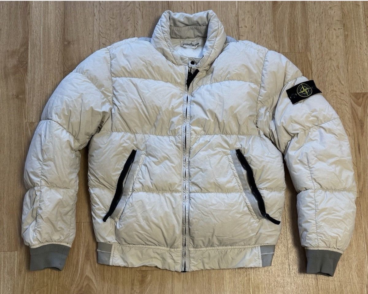 Stone Island Stone Island Down Jacket Unisex Size L Cream 2010 Size US L / EU 52-54 / 3 - 1 Thumbnail