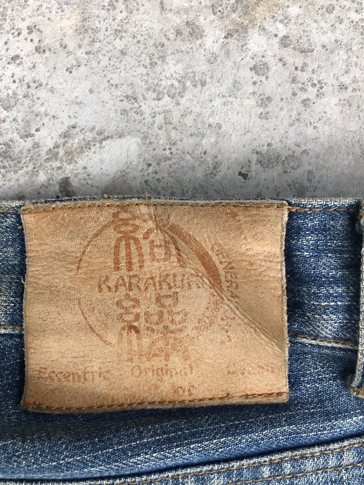 Karakuri Tamashii Karakuri Tamashii Embroidered Jeans Distressed Jeans Size US 32 / EU 48 - 21 Thumbnail
