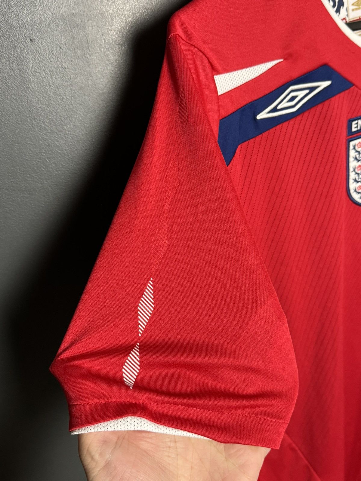 Umbro England National Team 08/10 Away Gerrard Football Jersey Size US M / EU 48-50 / 2 - 5 Thumbnail