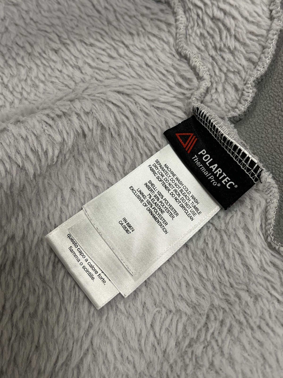 Mountain Hardwear Mountain Hardwear polartec outdoor fleece jacket women’s L Size US M / EU 48-50 / 2 - 10 Thumbnail