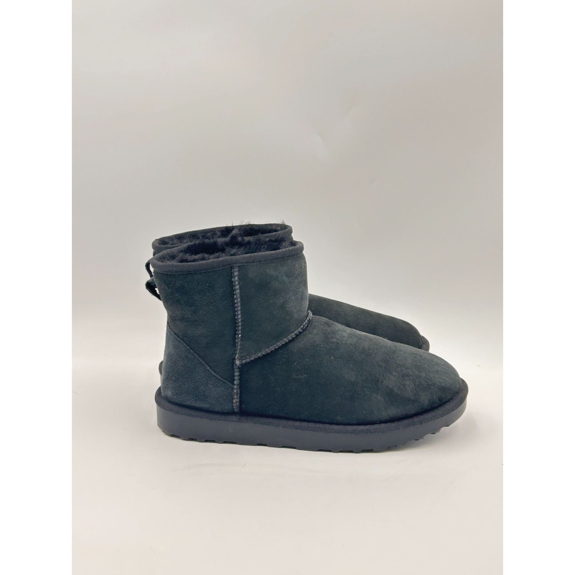 Other Kirkland Signature Shearling Boots Women 8 Black Suede Short Size US 8 / IT 38 - 3 Thumbnail
