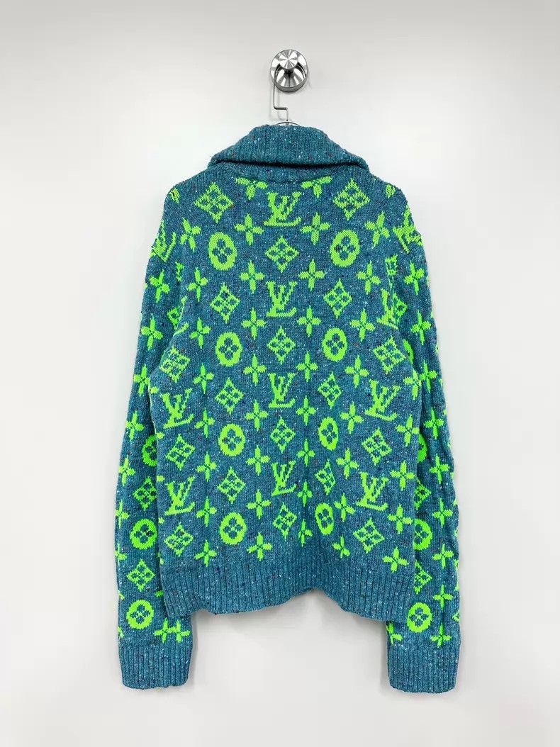 Louis Vuitton Louis Vuitton Fluorescent green printed logo knitted cardi Size US M / EU 48-50 / 2 - 2 Thumbnail