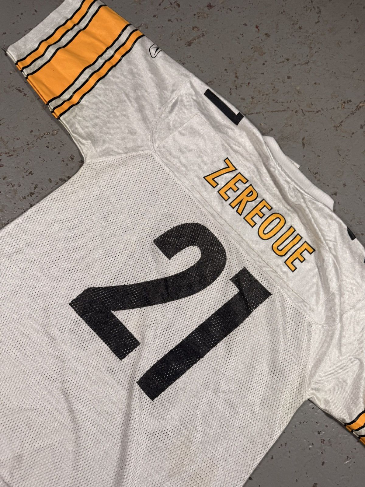 Vintage Vintage Zereoue Mesh Football Jersey Size US M / EU 48-50 / 2 - 6 Thumbnail
