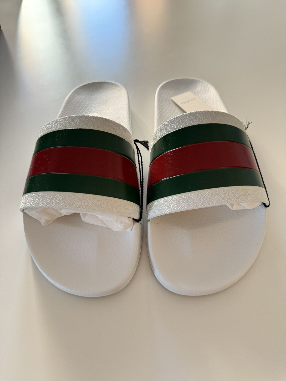 Gucci Pursuit White Pool Slides (Size 11)