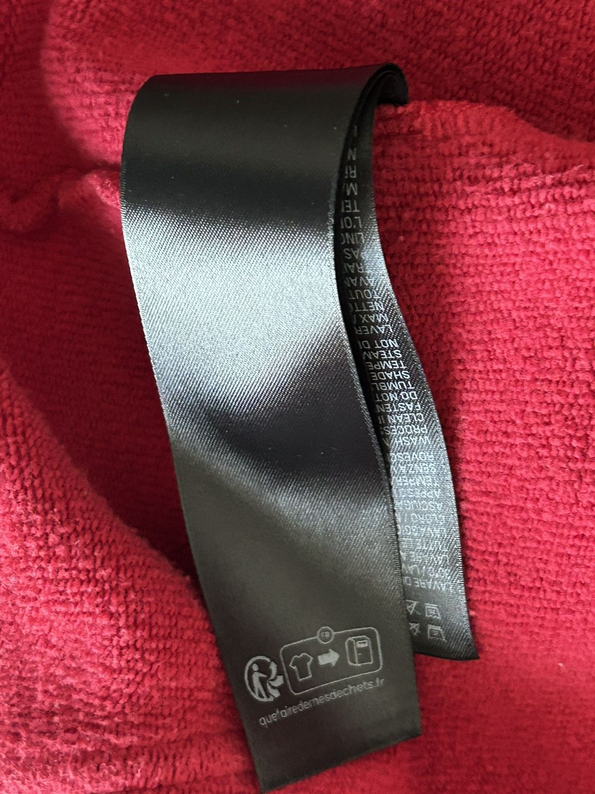 Balenciaga Balenciaga Red Tattoo Zip Hoodie Size US L / EU 52-54 / 3 - 9 Thumbnail