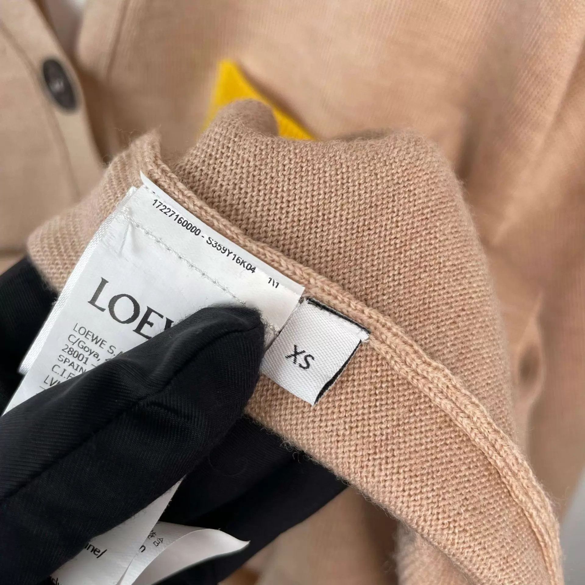 Loewe Loewe 97 New Embroidered Logo Pocket Cardigan XS Size XS / US 0-2 / IT 36-38 - 4 Thumbnail