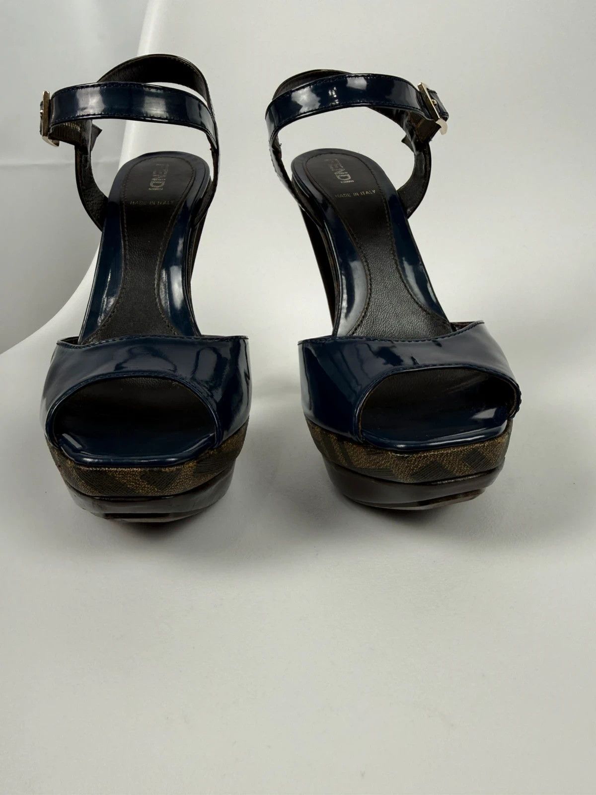 Fendi Fendi Laque Heels Monogram size 37 Size US 7 / IT 37 - 6 Thumbnail