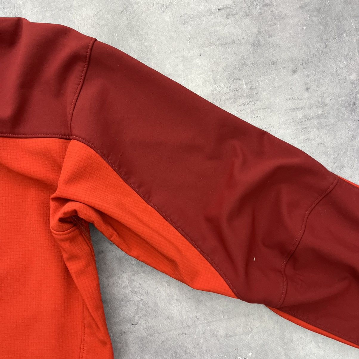 Arc'teryx Rare! Arcteryx Sigma AR Soft Shell Jacket Vintage 90s Size US L / EU 52-54 / 3 - 23 Thumbnail
