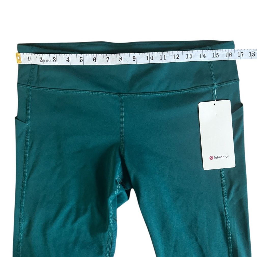 Lululemon NWT Lululemon Pace Rival Crop 22" W6AV0S Size 12 Size 34" / US 12 / IT 48 - 3 Thumbnail