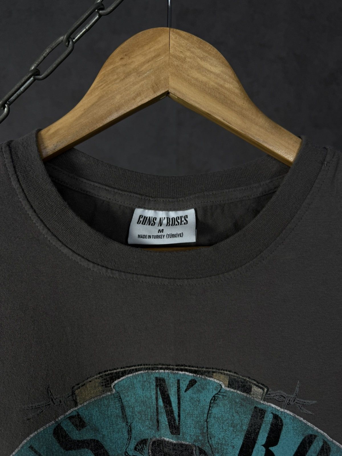 Guns N' Roses Guns N Roses rock band tee Size US M / EU 48-50 / 2 - 3 Thumbnail
