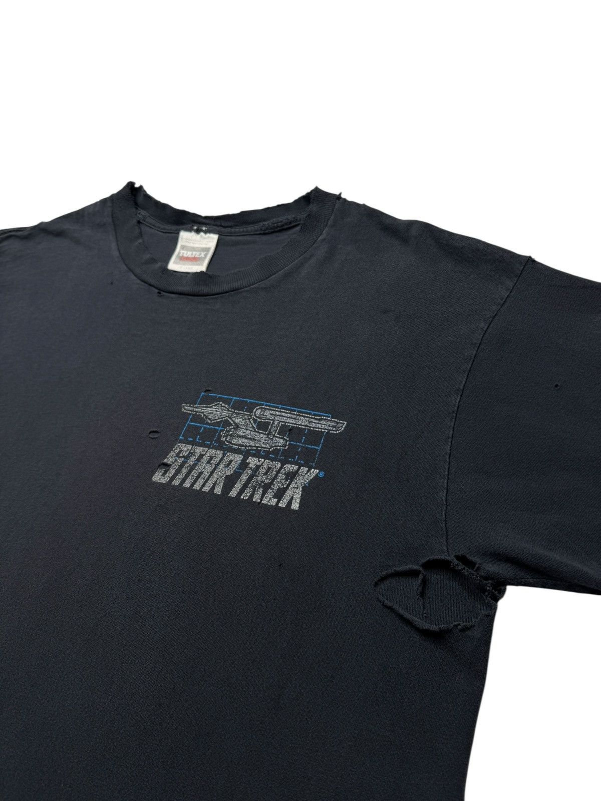 Vintage Vintage 1993 Star Trek NCC-1701 Tee Shirt Size US XL / EU 56 / 4 - 4 Thumbnail