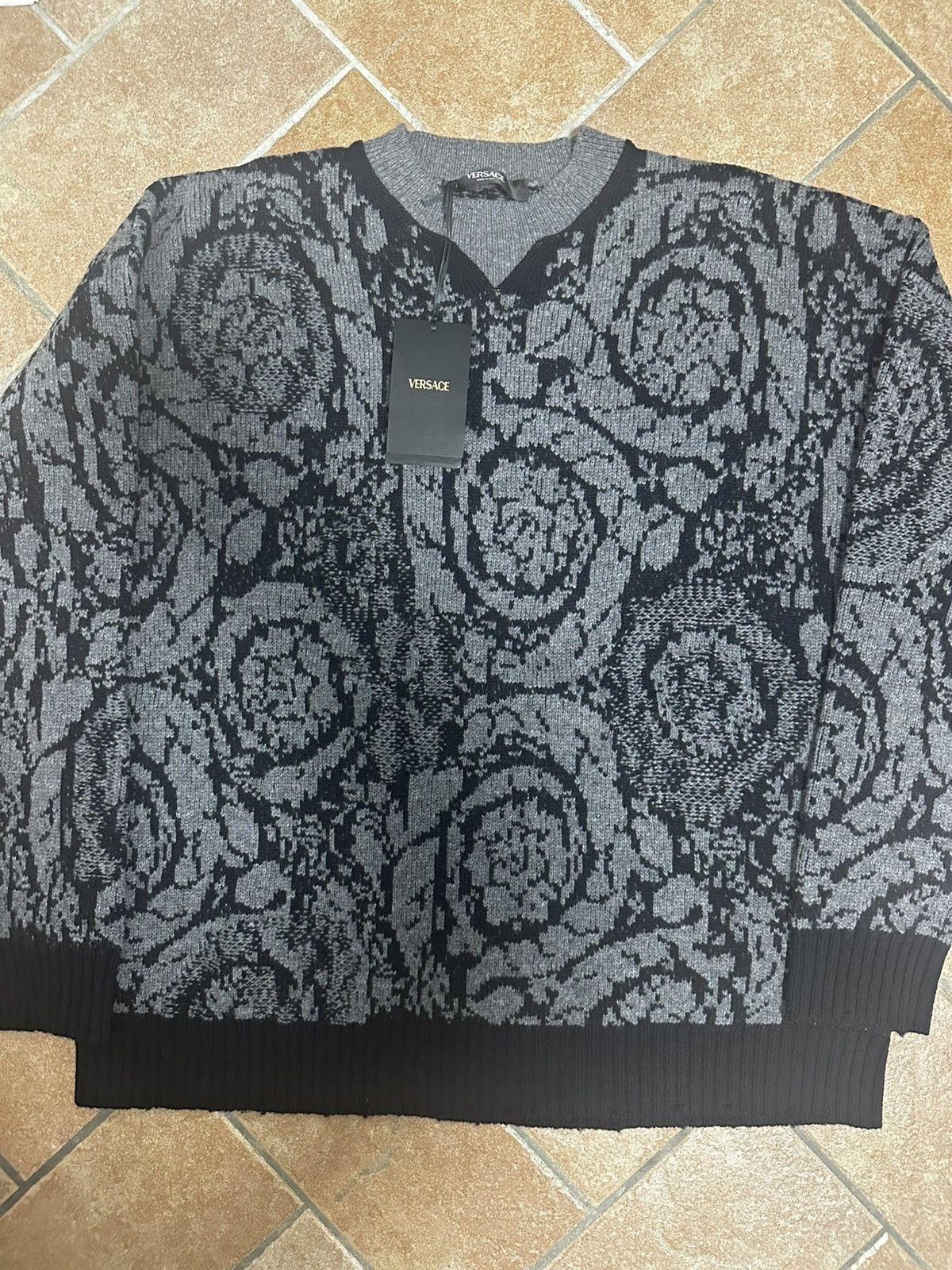 Versace Versace Barocco Knit Sweater Size US L / EU 52-54 / 3 - 2 Thumbnail
