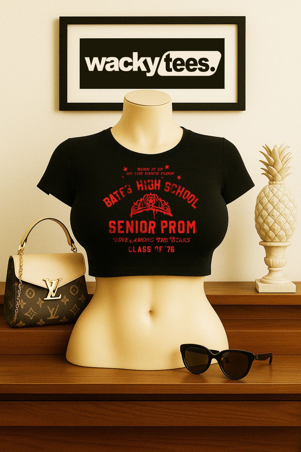 Other Carrie Class of 1976 Bates High School Senior Prom Tee Shirt Size US L / EU 52-54 / 3 - 6 Thumbnail